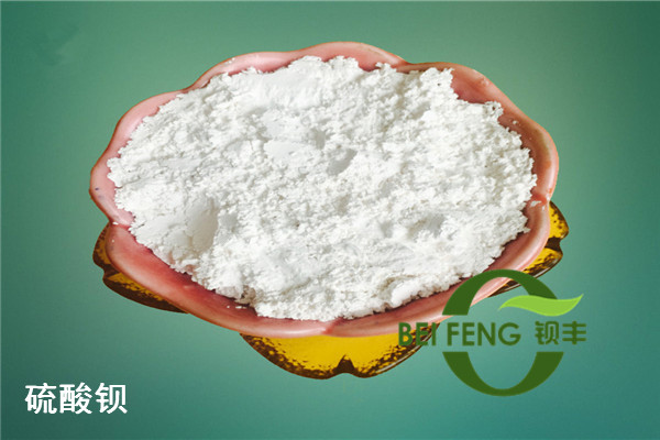 领导扒开我奶罩吸我奶头视频
